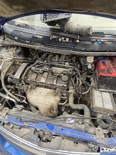 Транспорт: Mazda PREMACY: 2003 г., Бензин, Минивэн — 3