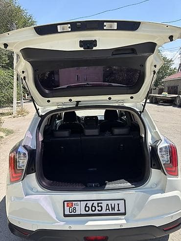портер 2 салон: Ssangyong Tivoli: 2020 г., 1.6 л, Автомат, Дизель, Кроссовер — 5