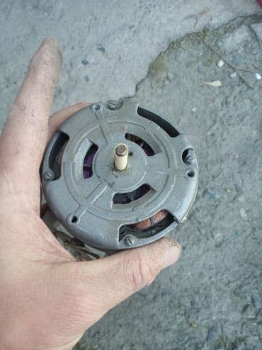 GPS трекеры: Электродвигатели, электродинамики и другое. находятся в Бишкеке. цена — 2