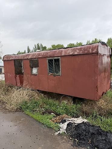 продаю 2 ком кв аламедин 1: Бытовка/вагончик металлический - Корпус: цельнометаллический — 1