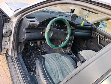 купить салон бмв е39: Audi 80: 1993 г., 2.3 л, Механика, Бензин, Седан — 4