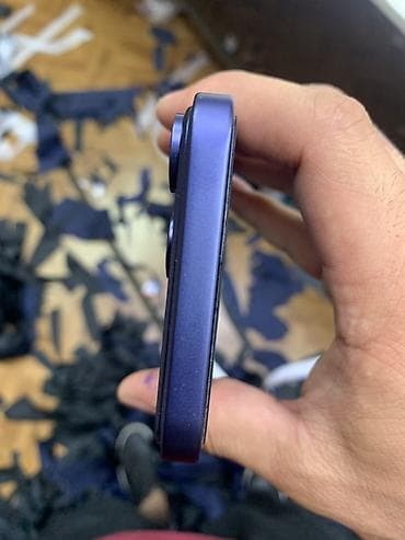 IPhone 11 в корпусе iPhone 17 pro - Цвет: тёмно‑синий корпус, плоские — 7
