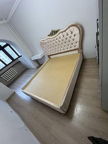 обито: Продаю срочно двухместную спальную кровать! Торг уместен приделал — 1