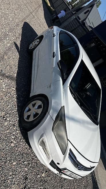солорис: Hyundai Solaris: 2015 г., 1.6 л, Автомат, Газ, Седан — 3