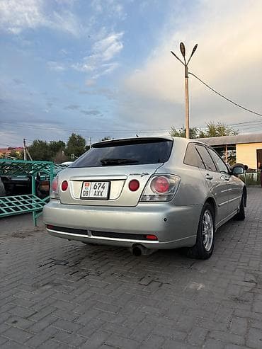 Toyota Altezza: 2002 г., 2 л, Автомат, Бензин, Универсал