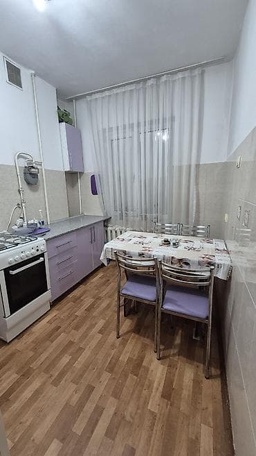 Недвижимость: 2 комнаты, 46 м², Центральная мечеть 105 серия, 3 этаж, Старый ремонт — 9