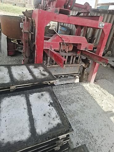 Комплект оборудования для производства пескоблока Состав: -