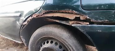 Mazda Demio: 1998 г., 1.5 л, Автомат, Бензин, Хетчбек — 10
