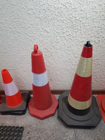 Конусы дорожные 50см, 75 см, разные. Колесотбойники, парковочный