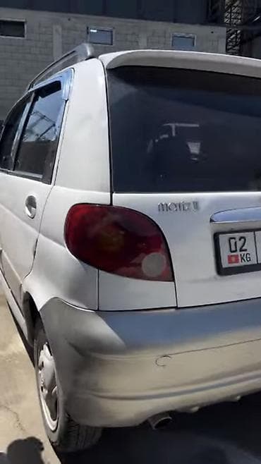 ниже: Daewoo Matiz: 2005 г., 0.8 л, Вариатор, Бензин, Хэтчбэк — 2