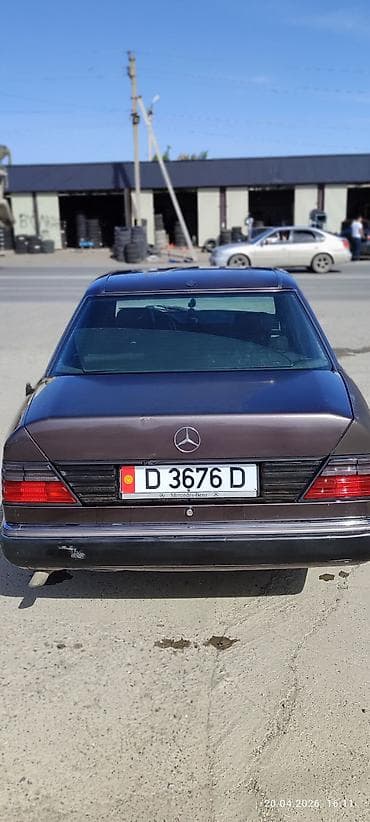 ом 612: Mercedes-Benz W124: 1991 г., 2.3 л, Ручные, Бензин, Седан — 4