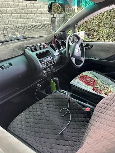вентилятор автомобиля: Honda Fit: 2002 г., 1.3 л, Автомат, Бензин, Хэтчбэк — 4