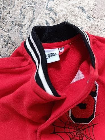 second hend: Детский фирменный бомбер/кофта в стиле varsity с тематикой Marvel — 2