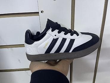 Adidas OSamba — детские кроссовки - Модель: Samba (логотип и надпись