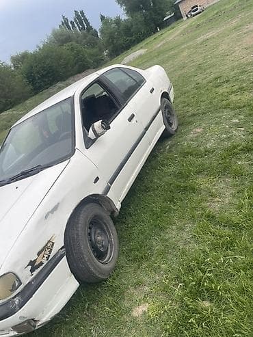 maxxis 980: Nissan Primera: 1991 г., Седан — 1
