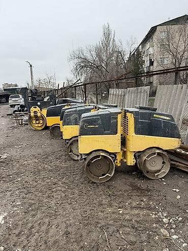 траншейный каток: Катки каток трамбовка 1.8 т АРЕНДА Траншейные вибрационные вальцы — 1