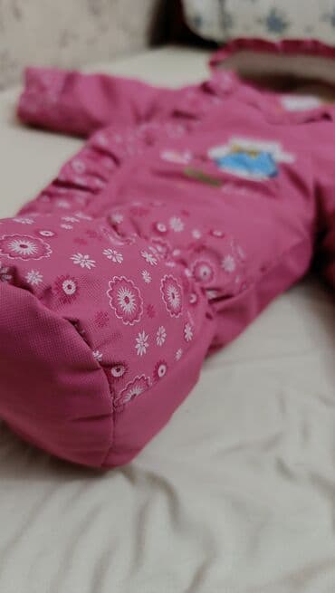 Линолеум: *****Теплый плюшевый комбинезон 100 сом, размер от 1 месяца до 4-6 — 4