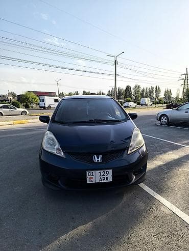 Honda Fit: 2009 г., 1.5 л, Вариатор, Бензин, Хэтчбэк