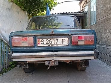 ВАЗ (ЛАДА) 2105: 1998 г., 1.2 л, Механика, Бензин, Седан