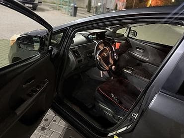 тайота прус: Toyota Prius V: 2012 г., 1.8 л, Вариатор, Гибрид, Универсал — 9