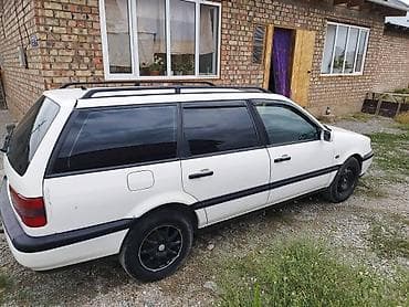 Унаа: Volkswagen Passat: 1996 г., 2 л, Кол менен иштөөчү, Бензин, Универсал — 2