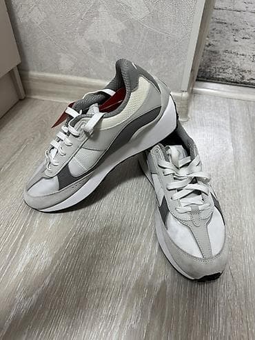 Кроссовки и спортивная обувь: Кроссовки Li-Ning, новые не подошли размером брали в официальном — 1