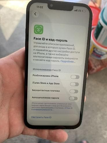 phone 15: IPhone 13, 128 ГБ, Черный — 6