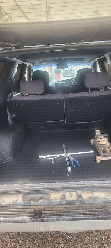 pajero junior: Toyota Hilux Surf: 1996 г., 2.7 л, Автомат, Газ, Внедорожник — 9