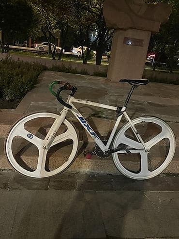 tsunami fix: Шоссейный велосипед — 1