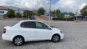 полик 5 д: Toyota Platz: 2002 г., 1.5 л, Автомат, Бензин, Седан — 4