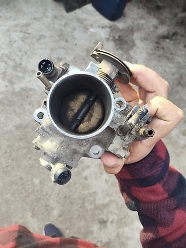 Дроссельная заслонка Honda 2000 г., Б/у, Оригинал, Япония