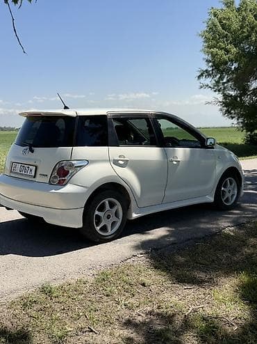 Продажа авто: Toyota Ist: 2002 г., 1.5 л, Автомат, Бензин, Хэтчбэк — 5