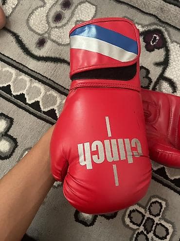 Боксерские перчатки Clinch Flex Leather Anti KO, красные. - Материал — 1