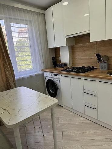 Кыймылсыз мүлк: 3 бөлмө, Кыймылсыз мүлк агенттиги, Чогуу жашоосу жок, Толугу менен эмереги бар — 2
