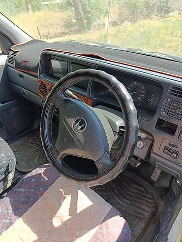 кабина на мото: Honda Stepwgn: 2000 г., 2 л, Автомат, Бензин, Минивэн — 5