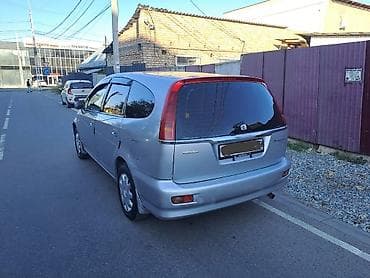 Honda Stream: 2002 г., 1.7 л, Автомат, Бензин, Минивэн