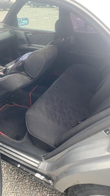 Mercedes-Benz E-Class: 1995 г., 2 л, Механика, Бензин, Седан — 8