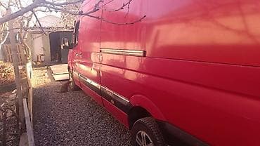 прокат формы: Mercedes-Benz Sprinter (длинная база, высокий кузов), красный. торг — 6