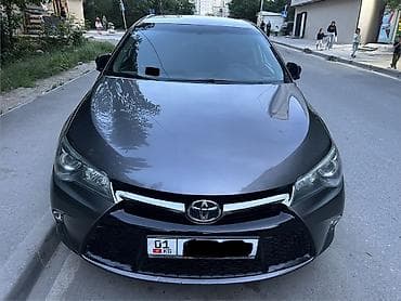 чикаго: Toyota Camry: 2015 г., Автомат, Бензин, Седан — 3
