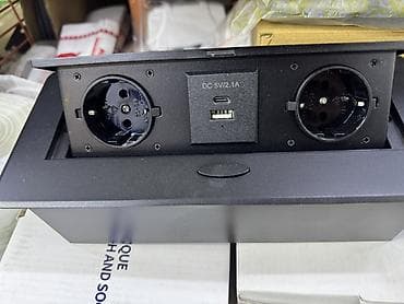 Встраиваемый в стол розеточный блок - 2 розетки типа Schuko (EU) с