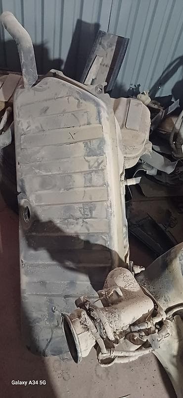 avto razbor 1: Топливный бак Mercedes-Benz 1992 г., Б/у, Оригинал, Германия — 2