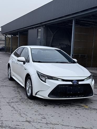 селика: Toyota Levin: 2022 г., 1.8 л, Автомат, Гибрид, Седан — 4