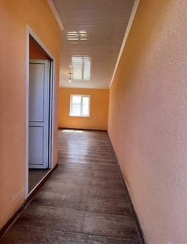 1 комнатная сдаю: 200 м², Без мебели — 3