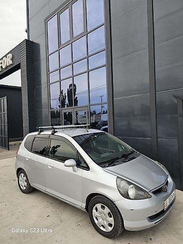 хундай аванте 1: Honda Fit: 2002 г., 1.3 л, Вариатор, Бензин, Хетчбек — 6