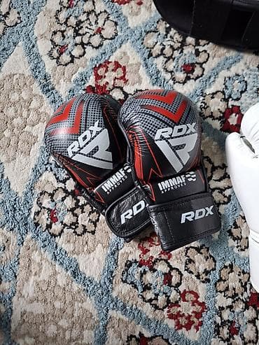 перчатки для реабилитации: Набор экипировки для единоборств: - Боксёрские перчатки GREEN HILL — 3