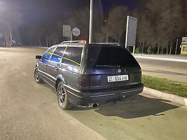 variant: Volkswagen Passat Variant: 1988 г., 1.8 л, Механика, Бензин, Универсал — 7