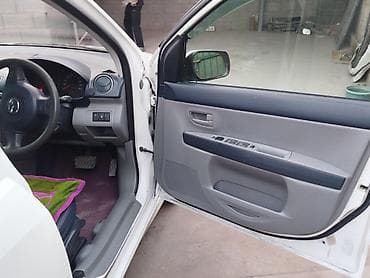 авто жпс: Mazda Demio: 2004 г., 1.3 л, Автомат, Бензин, Хэтчбэк — 10