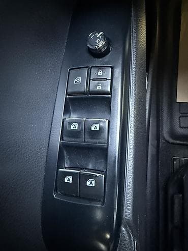 e2 byd: Toyota Camry: 2019 г., 2.5 л, Автомат, Бензин, Седан — 3