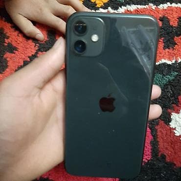 IPhone 11, Б/у, 64 ГБ, Черный, 82 %
