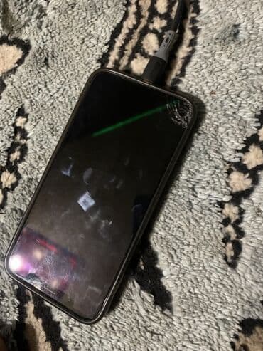 IPhone Xs, 64 ГБ, Чехол